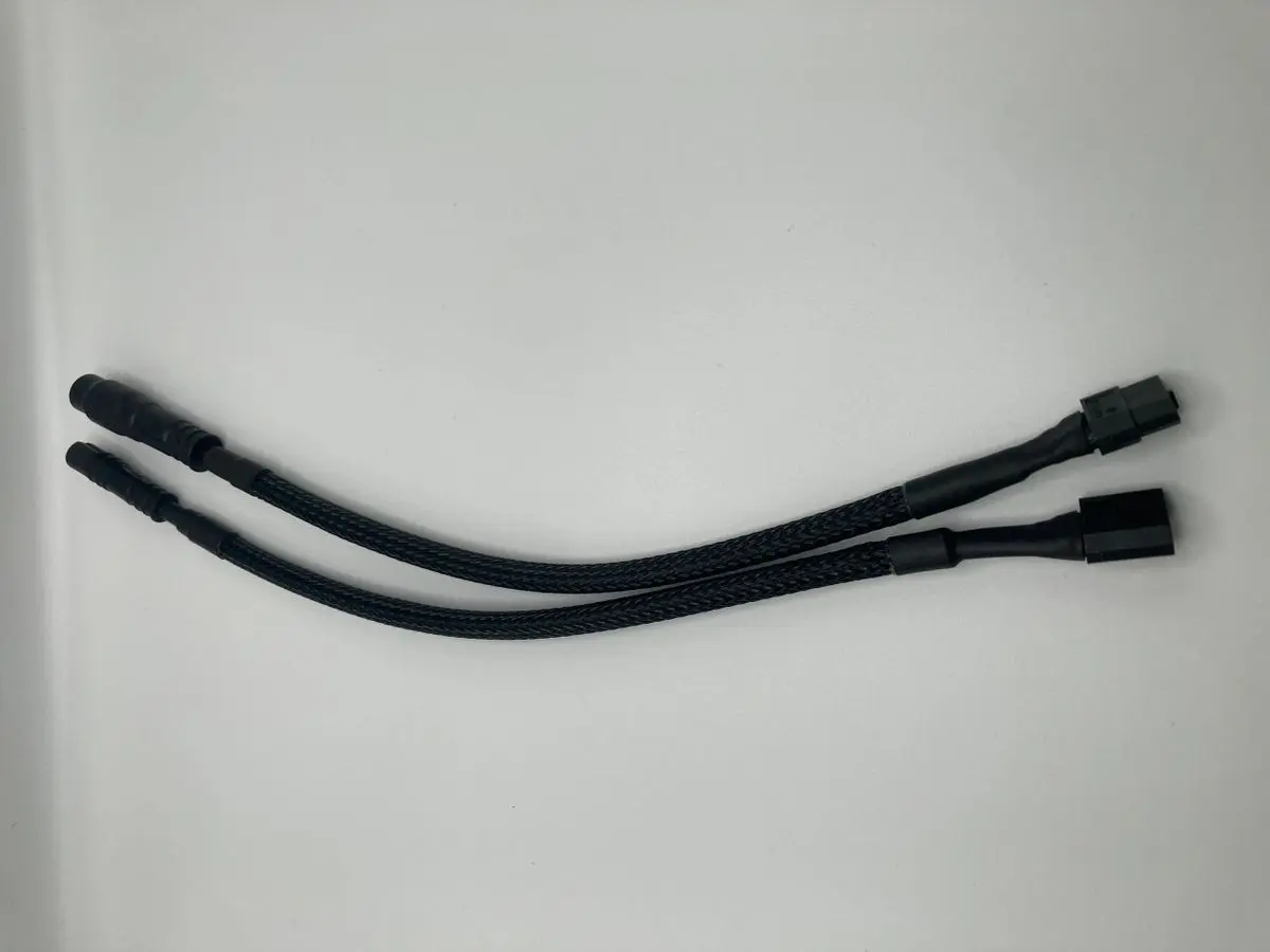 Pair of computer cables